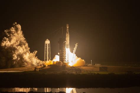 Spacex Falcon Heavy Successfully Launches Stp Spacex