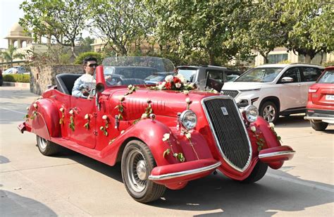 Vintage Cars for Wedding | Vintage Car Rental, Delhi- Weeding Car