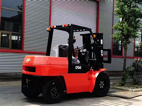 Top Sale T Electric Forklift With Lithium Battery Cpd China