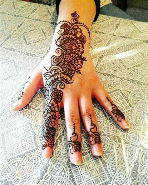 Pin By Sweetiejaan On Design Mehndi Henna Tattoo Designs Tattoo