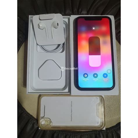 HP IPhone XR 64GB Fullset No Minus Bekas Mulus Di Bandung Kota Jawa