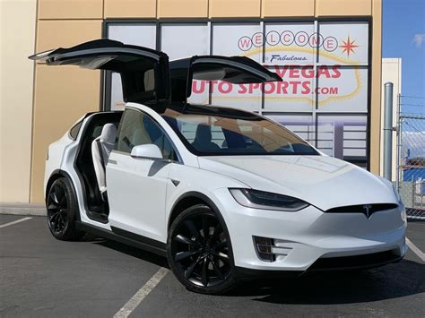 Tesla Model X D Awd Dr Suv Tesla Model X White With