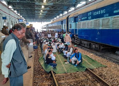 Kisan Rail Roko Andolan Photos Farmer Protest Pics