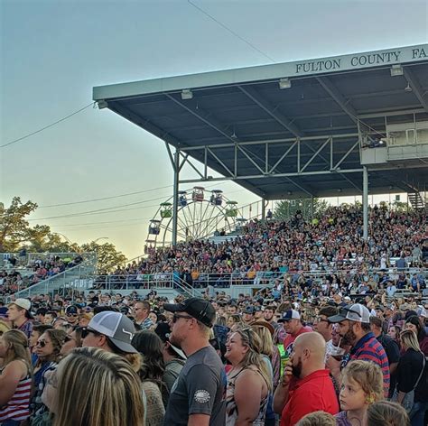 Illinois State Fair 2025 Grandstand - Carl Morrison