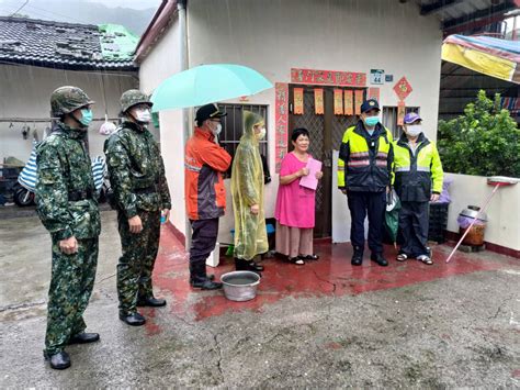 【盧碧回魂】雨彈爆擊美濃、那瑪夏 海陸兩棲偵搜大隊、八軍團挺進救災 上報 焦點