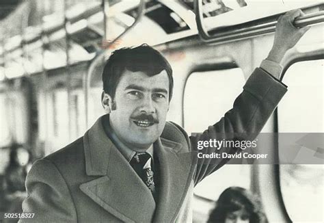 Yorkdale Subway Station Fotografías E Imágenes De Stock Getty Images