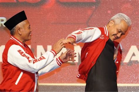 Ribuan Sahabat Ganjar Siap Hadiri Puncak Peringatan Bulan Bung Karno Di GBK