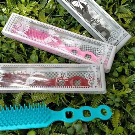 Souvenir Pernikahan Sisir Bulat Kemasan Mika Isi Pcs Murah Free