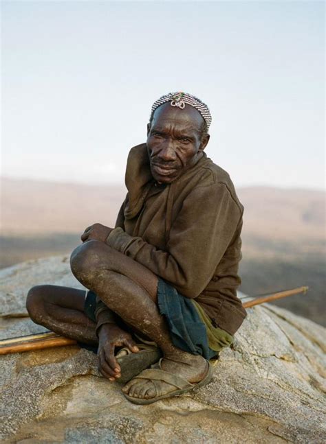 Working with the Hadza - the race celebrating a lifestyle - foppa.casa