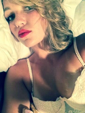 Lili Simmons Jasminesimmons Liliflower Nude Leaks Onlyfans Photo