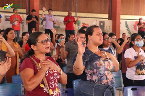 Renova O Carism Tica Re Ne Membros Em Congresso Estadual Ap S Dois