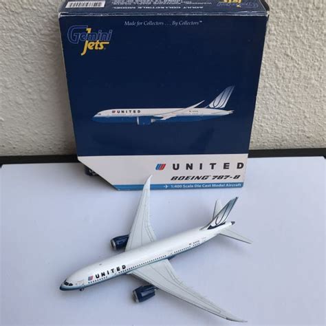 United Airlines Boeing 787-8 Diecast 1:400 Plane Model, Hobbies & Toys, Toys & Games on Carousell