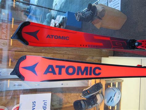 Model Atomic Redster S Fis Worldcup Schiuri Cm Ski