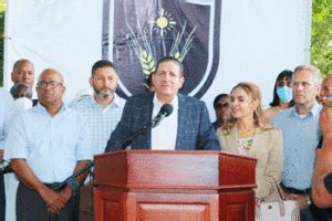 Alcalde Eberto Núñez da primer picazo construcción Corredor Verde de