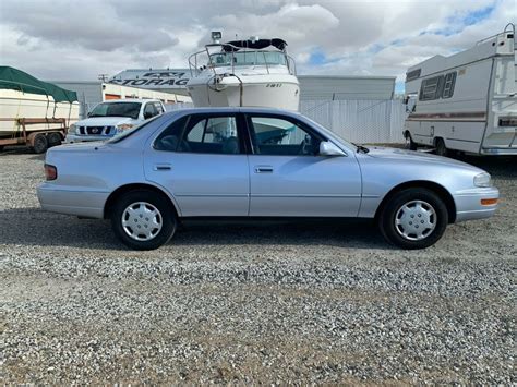 1994 Toyota Camry LE Low Miles 4 Cylinder California Classic Rust Free