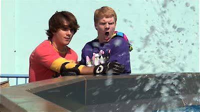 Watch Zeke and Luther Season 2 Episode 1 - Zeke Jumps the Shark Online Now