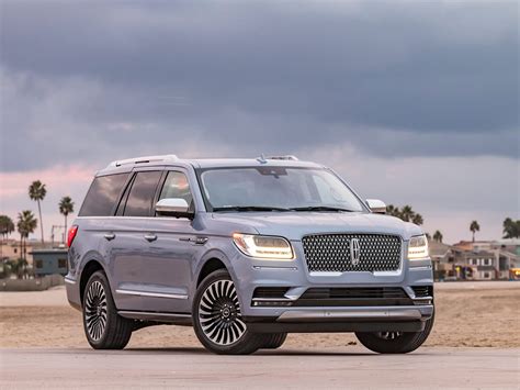 2018 Lincoln Navigator First Review Kelley Blue Book