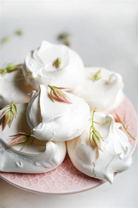 Easy Meringue Recipe Just Easy Recipes Recipe Easy Meringue