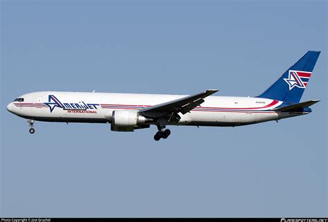 N Cm Amerijet International Boeing Er Bdsf Photo By Jost