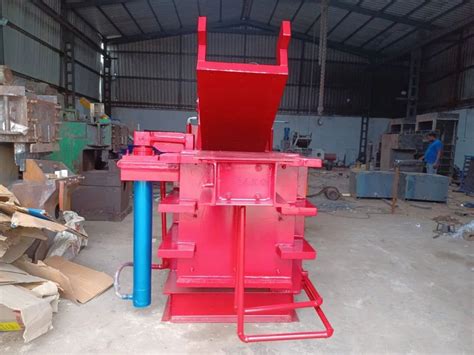 Mild Steel Automatic Double Action Baling Machine Max Load Capacity