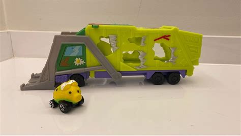 Hot Wheels Trash Wheels Carrinho de Bebê Moose Usado enjoei