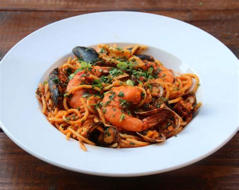 Recette de spaghetti aux fruits de mer façon Latino ou tallarines con