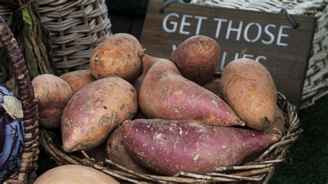 Sweet Potato Or Normal Potato Differences In Garden Kitchen Vegetables The Weekly Times