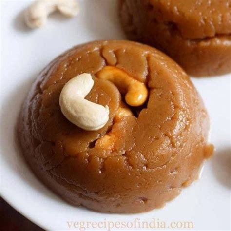 wheat halwa recipe | atta halwa | wheat flour halwa | Dassana’s Recipes