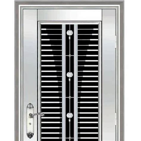 Silver Stainless Steel Door At Rs 800 Square Feet Stainless Steel