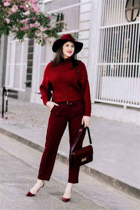 25 Burgundy Fall Outfits To Embrace The Season - Styleoholic