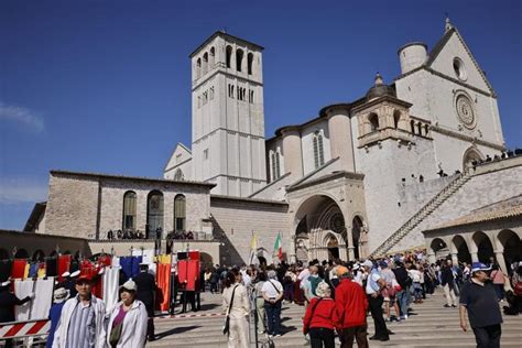 Assisi Celebrates St Francis Feast Day On Th Anniversary Of Two