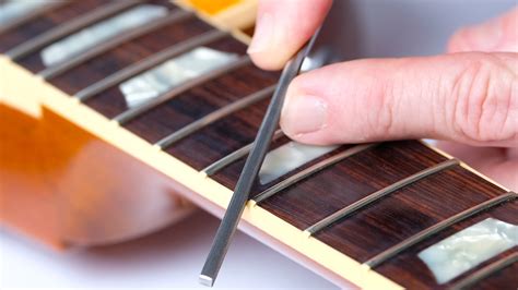 Sharp Fret Ends Take Care Of Your Guitar With Musicnomads New Fret