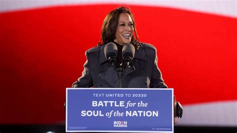 Kamala Harris Set To Make History As 1st Woman Of Color To Be Vice