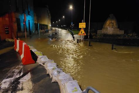 Inondations Doctobre 2024 75 Communes Des Yvelines Classées En état