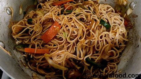 Veg Chowmein Recipe How To Make Tasty Delicious Indian Style Noodles