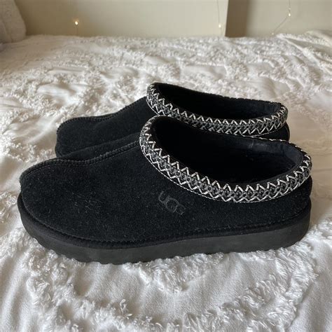 Black Tasman UGG slippers woman’s size 10. Gently... - Depop