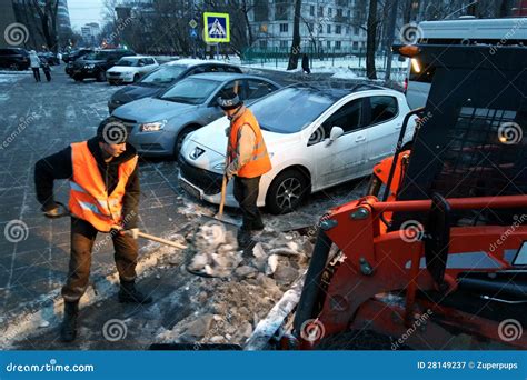 Snow cleaning editorial photography. Image of machine - 28149237