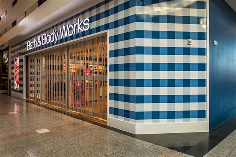 Bath And Body Work Commercial Storefront The Boulevard Mall In Las Vegas Nevada A Cutting