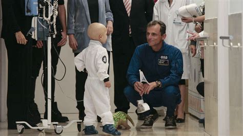 Pedro Duque Primer Astronauta Español Destructor De Magufos Y Ahora