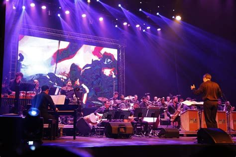 Concerto Temas De Filmes Da Amaz Nia Jazz Band Sucesso De P Blico