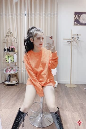 Hot girl Phạm Ngọc Linh ngọc nữ được bao người thương nhớ