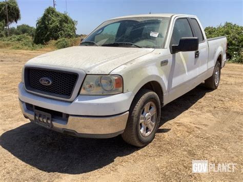 2004 Ford F 150 Xlt Triton Extended Cab Pickup Ford Ironplanet