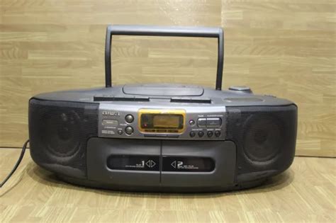 Vintage Aiwa Csd Sr Ghetto Blaster Boom Box Cd Stereo Radio Cassette