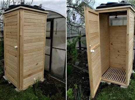 Деревянные летние душевые кабины для дачи своими руками