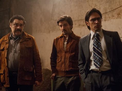 #GraziaExclusive: Behind the Scenes on the sets of the new 'Narcos ...