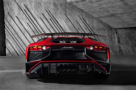 Aventador LP 750 4 SV la plus extrême des Lamborghini