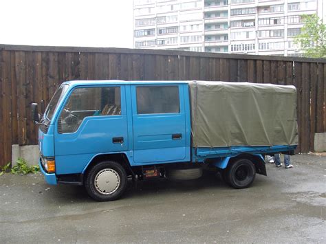 1990 Mitsubishi Canter Pictures 2837cc Diesel For Sale