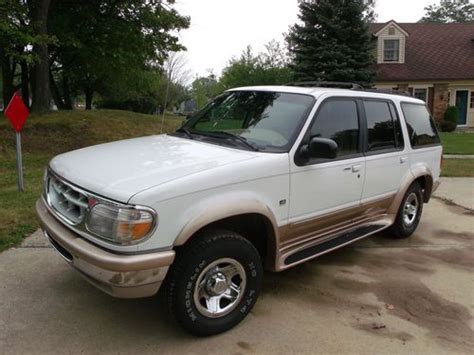 Sell used 1996 Ford Explorer- Eddie Bauer Edition – All Wheel Drive, 5.0L V8 in Fort Wayne ...