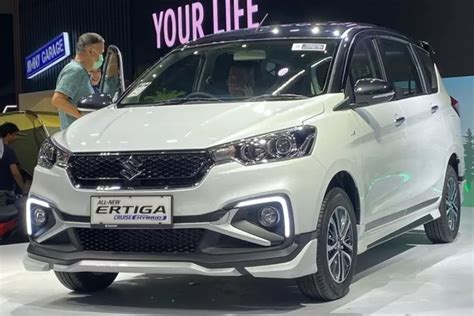 Suzuki Ertiga Cruise Hybrid Hadir Di Iims Usung Tampilan Elegan