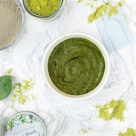 Let Your Skin Glow With A Purifying DIY Matcha Green Tea Clay Mask